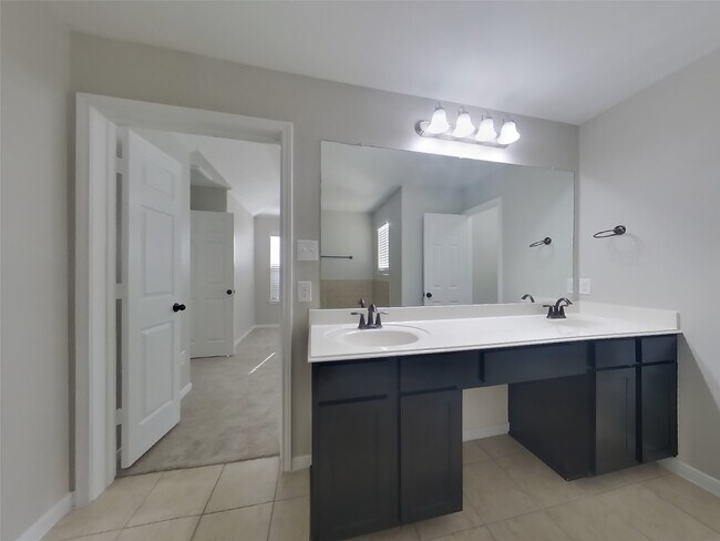 Building Photo - 6706 Honey Harvest Ln