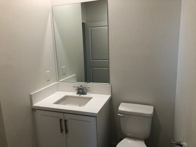 Building Photo - 2830 Wagon Wheel Rd