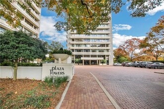 Building Photo - 2575 Peachtree Rd