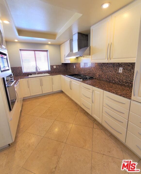 Building Photo - 4365 McLaughlin Ave