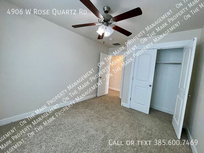 Building Photo - 4906 W Rose Quartz