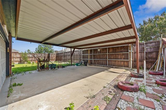 Building Photo - 726 Opal Ln