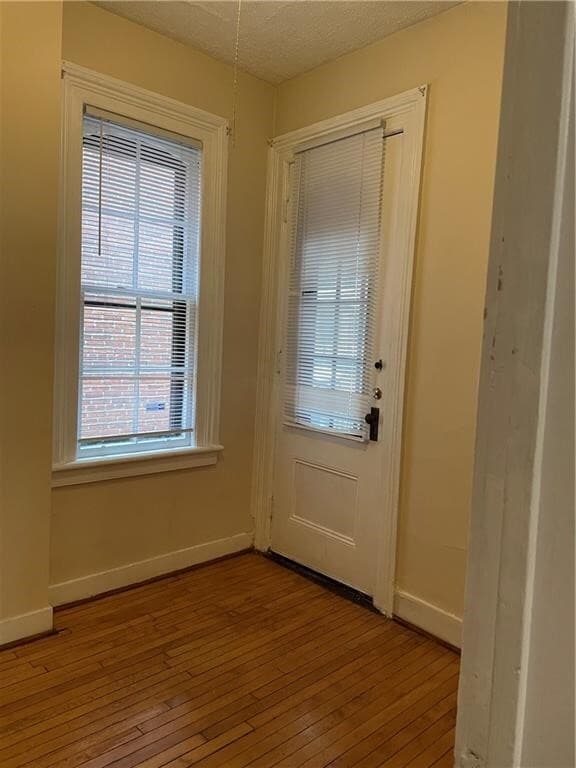 Building Photo - 168 Gibbs St