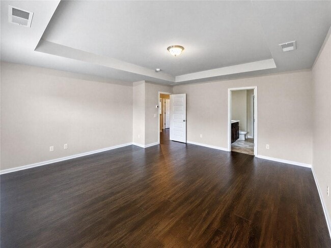Building Photo - 462 Fredrick Dr