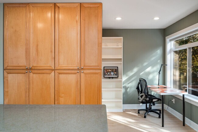 Building Photo - 4224 Francis Ave N