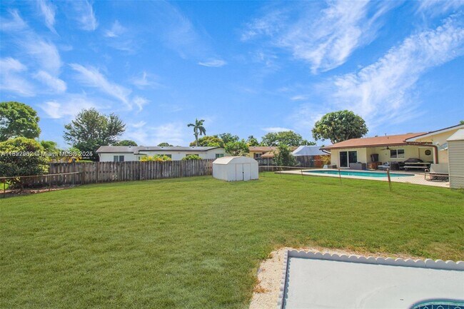 Building Photo - 8441 NW 18th St