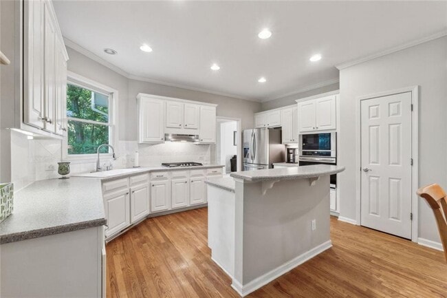 Building Photo - 508 Huntington Pl