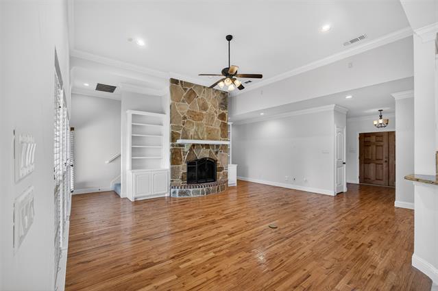 Building Photo - 4405 Wolf Ct
