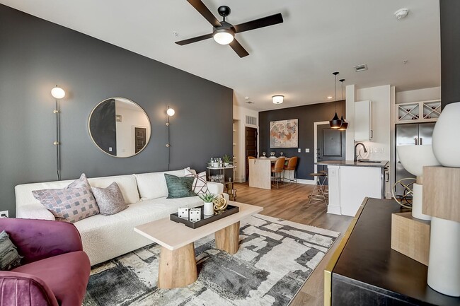 Building Photo - Sire Wellington