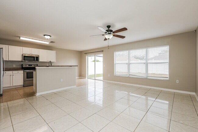 Building Photo - 10506 Early Light Ct