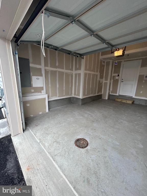 Building Photo - 9070 Katherine Johnson Ave