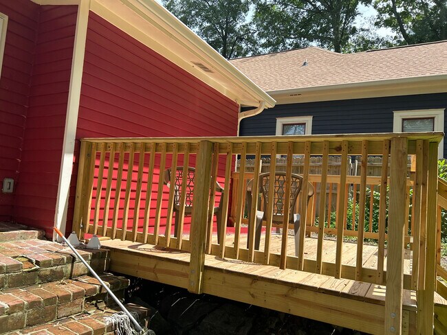 Building Photo - Room in Single Family Home on Beecher St SW