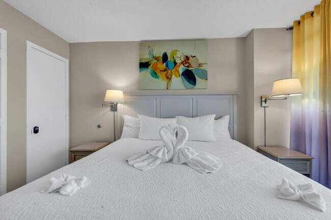 Building Photo - 1700 N Ocean Blvd