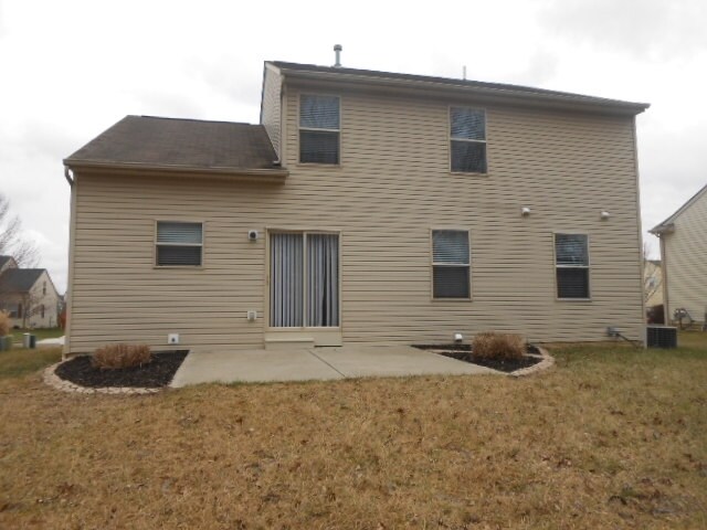 Building Photo - 636 Brighton St