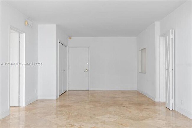 Building Photo - 5700 Collins Ave