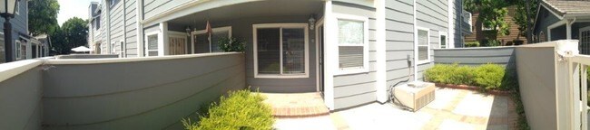 Building Photo - 3938 Cochran St