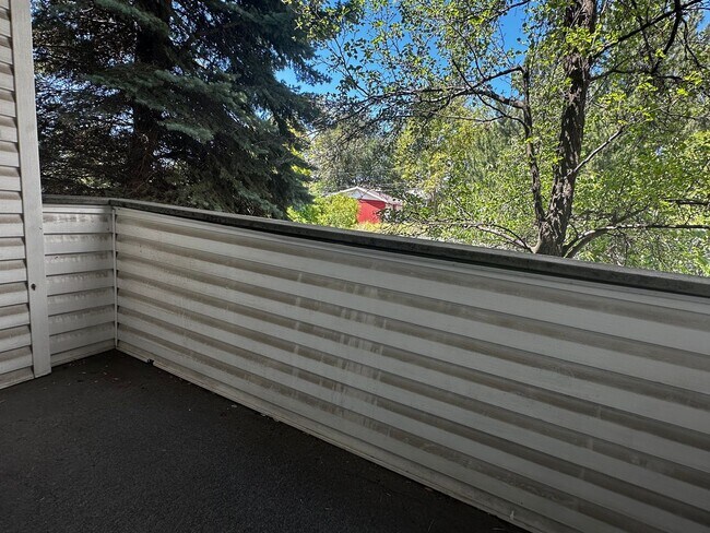Building Photo - Downtown Salt Lake City Condo Now Available.