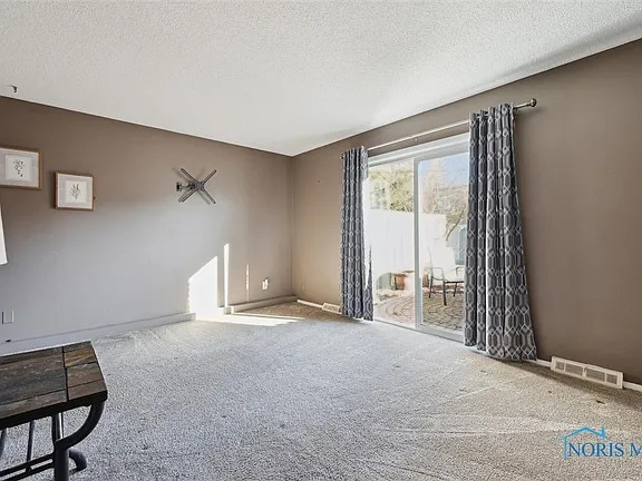 Building Photo - 4902 Wickford Dr E
