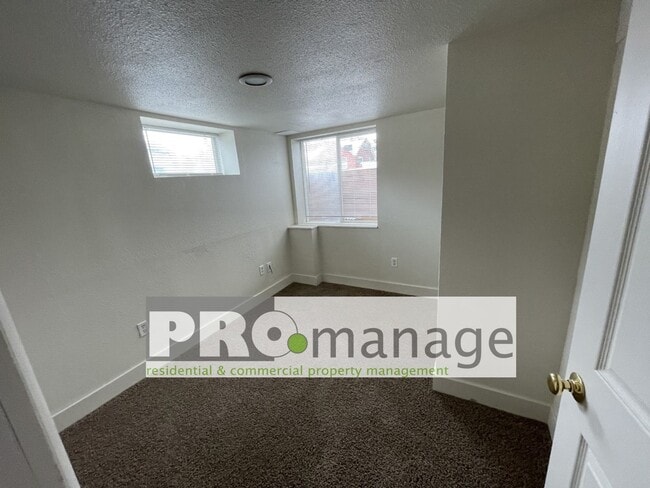 Building Photo - 3 Bed, 2 Bath Single Family Home - Idaho Falls