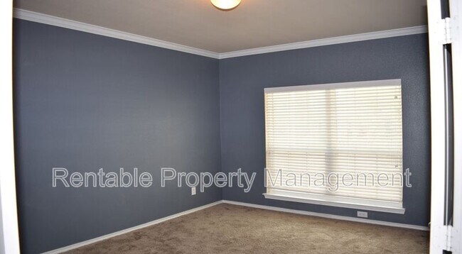 Building Photo - 3136 Rockwell Ln