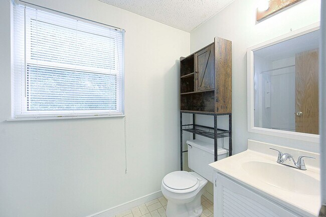 Building Photo - Charming 4BR/2BA Cape on a Large Corner Lot — Minutes to Chesterfield Towne Center — $2,095/mo!