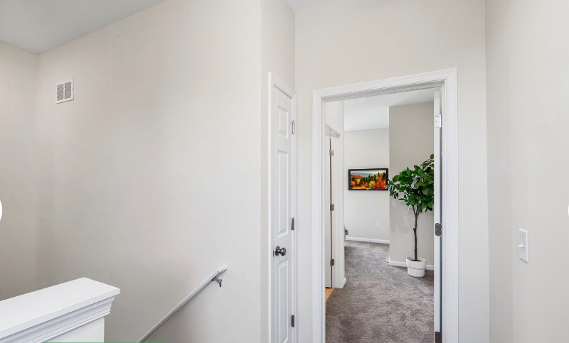 Building Photo - 2100 Master St