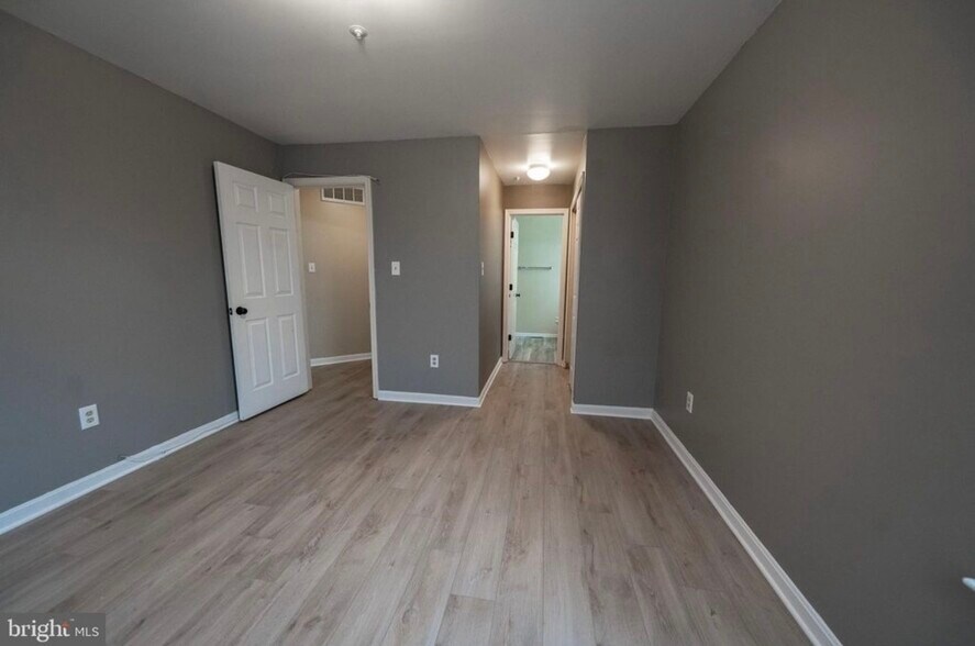 Building Photo - 13909 King Gregory Way