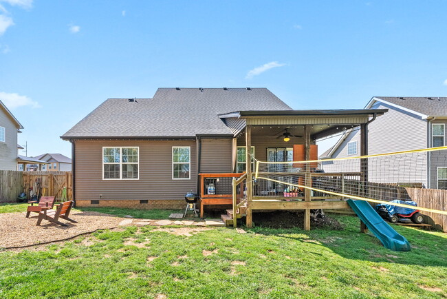 Building Photo - 974 Harding Dr