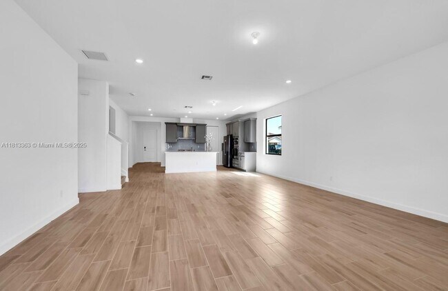 Building Photo - 1155 Tangled Orchard Tr