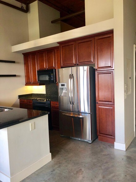 416 Kitchen - 1201 Front Ave