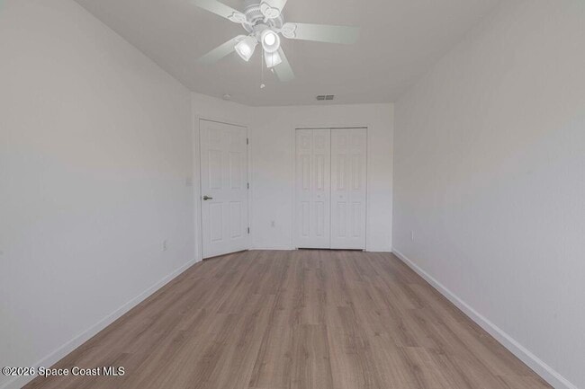 Building Photo - 3701 Titanic Cir