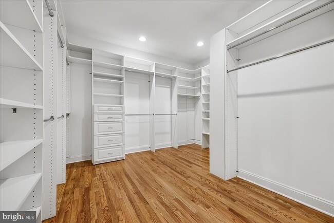 Building Photo - 4902 De Russey Pkwy