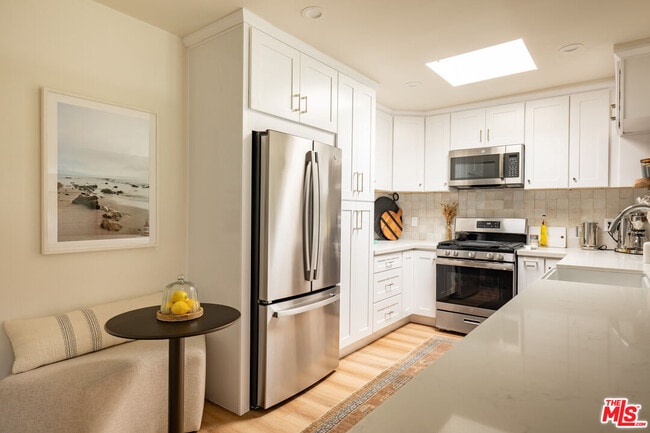 Building Photo - 1144 17th St