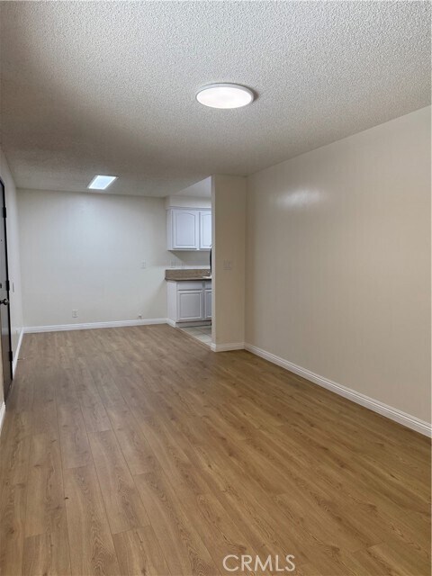 Building Photo - 1604 S Gladys Ave