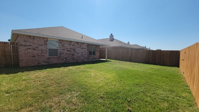 Building Photo - 3/2/2 in Frenship ISD