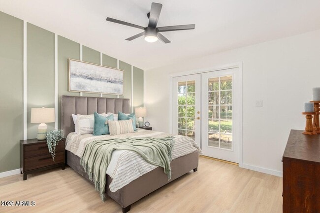 Building Photo - 3505 E Campbell Ave