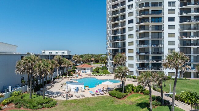 Building Photo - 2425 S Atlantic Ave