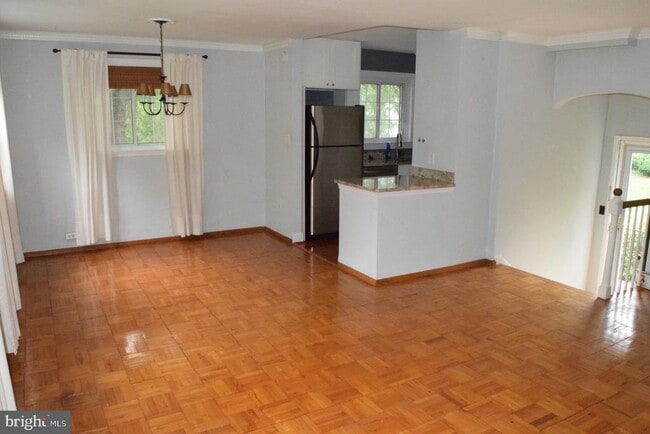 Building Photo - 3432 Martha Custis Dr