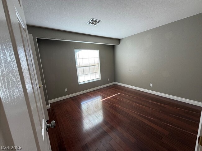 Building Photo - 9648 Silver City Dr