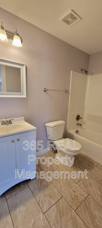 Building Photo - 3311-3311 11th Ave