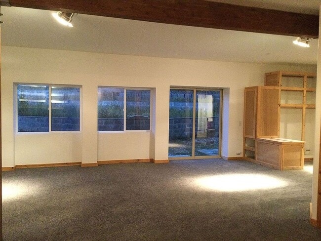 Building Photo - Custom chalet located in an exclusive neighborhood at the base of Teton Pass