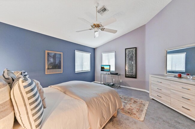 Building Photo - 507 Sea Oats Dr