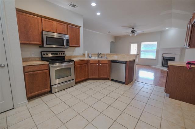 Building Photo - 1021 N Rhea Dr