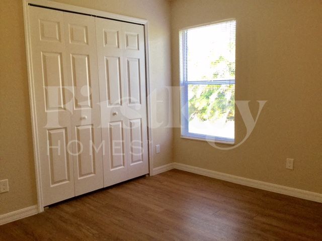 Building Photo - 314 NE 17th St