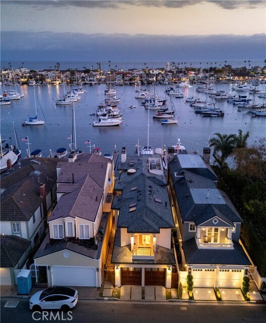 Building Photo - 517 Via Lido Soud