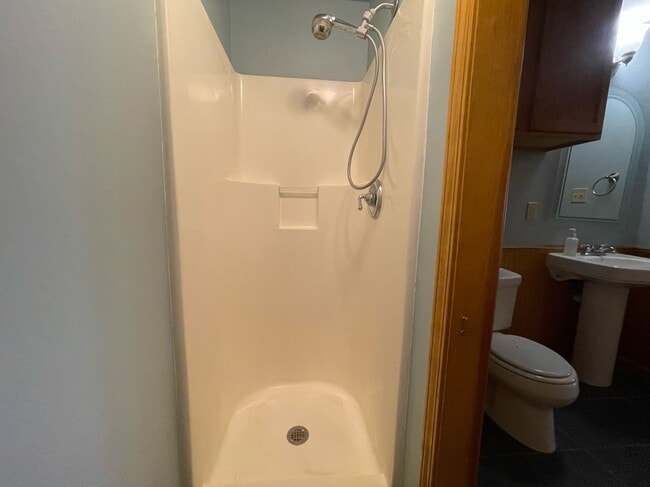 Building Photo - 313 Park Central E