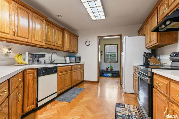 Building Photo - 2605 Montega Dr