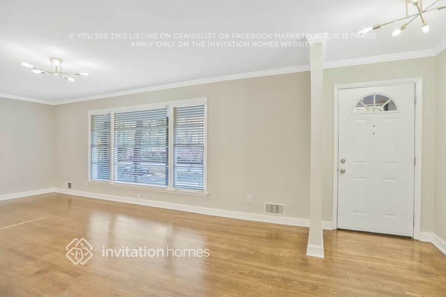 Building Photo - 3715 Wisteria Ln SW