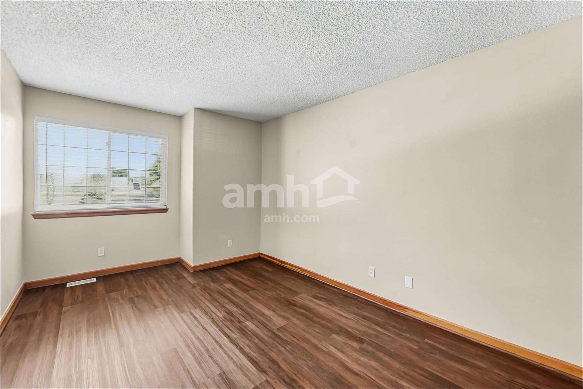 Building Photo - 20912 E Crestline Cir