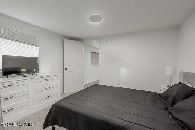 Building Photo - 1059 Little Ruth Rd